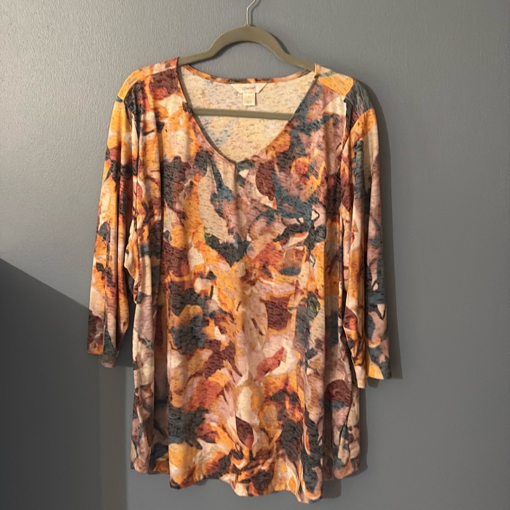 CJ Banks 3/4 sleeve tunic. V-Neck NWOT